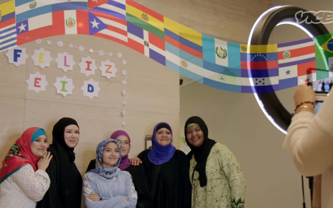 Een moeder wilt zich tot de Islam bekeren, moeten haar twee kinderen ook de shahada uitspreken?